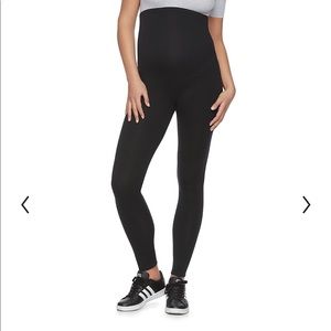 A Glow Maternity Leggings